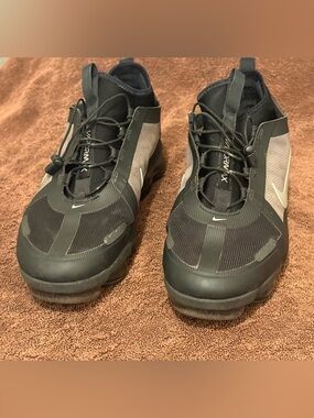 Nike Men’s Black and Gray VaporMax Tactical Sneakers